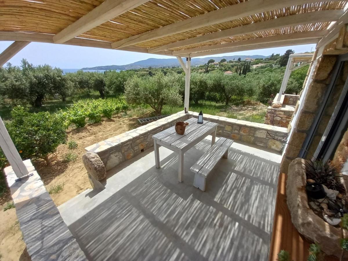 Koroni Stone House, Newly Built Studios By The Sea Exterior foto
