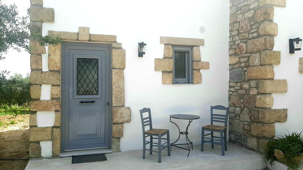 Koroni Stone House, Newly Built Studios By The Sea Exterior foto
