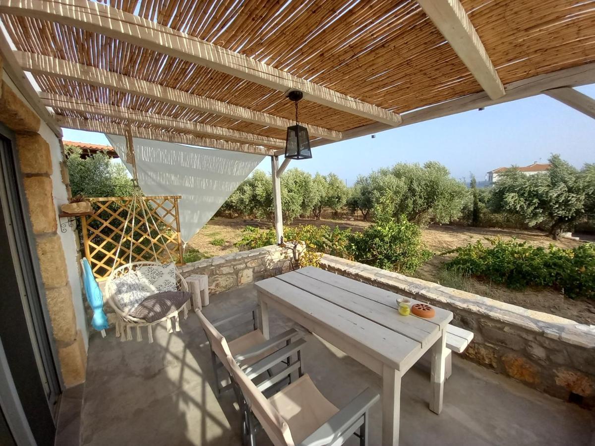 Koroni Stone House, Newly Built Studios By The Sea Exterior foto